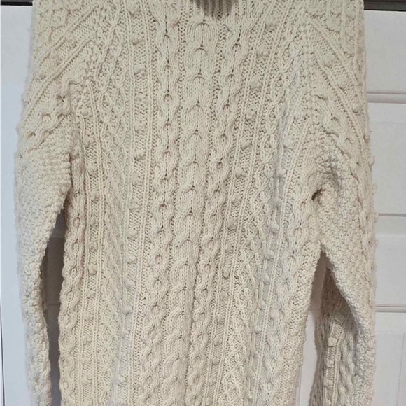 Sweaters - Women’s Cream Cable Knit Sweater